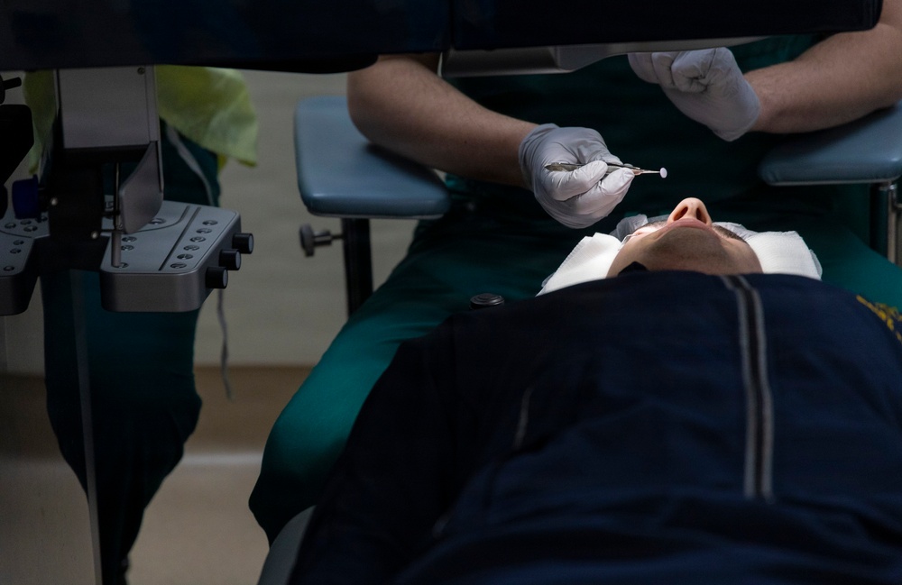 Clearing the vision barrier: Inside Walter Reed’s refractive surgery program