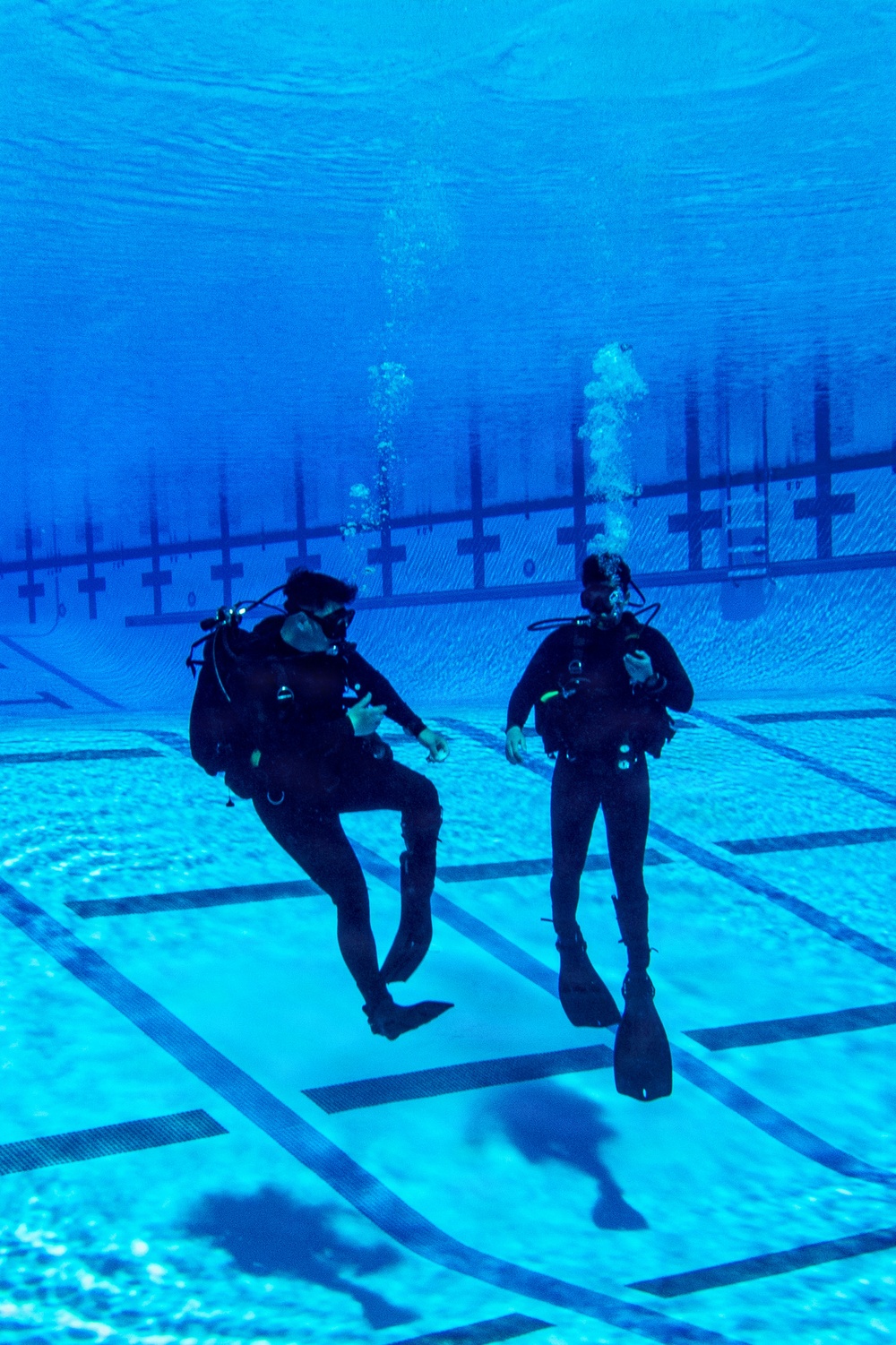 Readiness Doesn’t Stop at Sea Level: 7th ESB Conducts Underwater Training