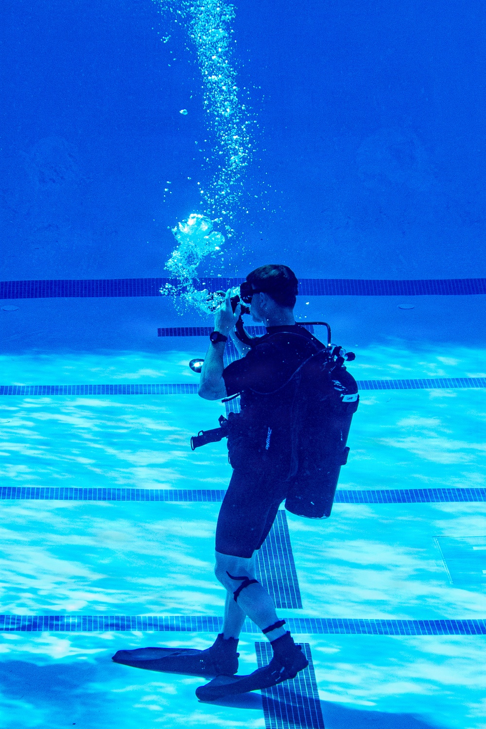 Readiness Doesn’t Stop at Sea Level: 7th ESB Conducts Underwater Training