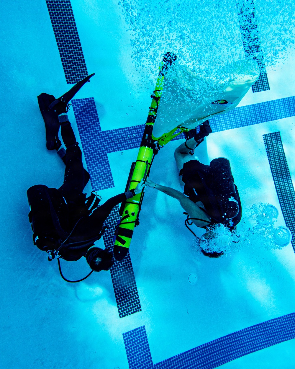 Readiness Doesn’t Stop at Sea Level: 7th ESB Conducts Underwater Training