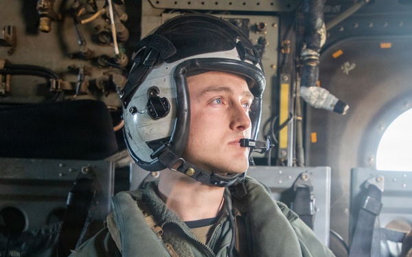 24th MEU CERTEX: VMM-365 Flight Ops