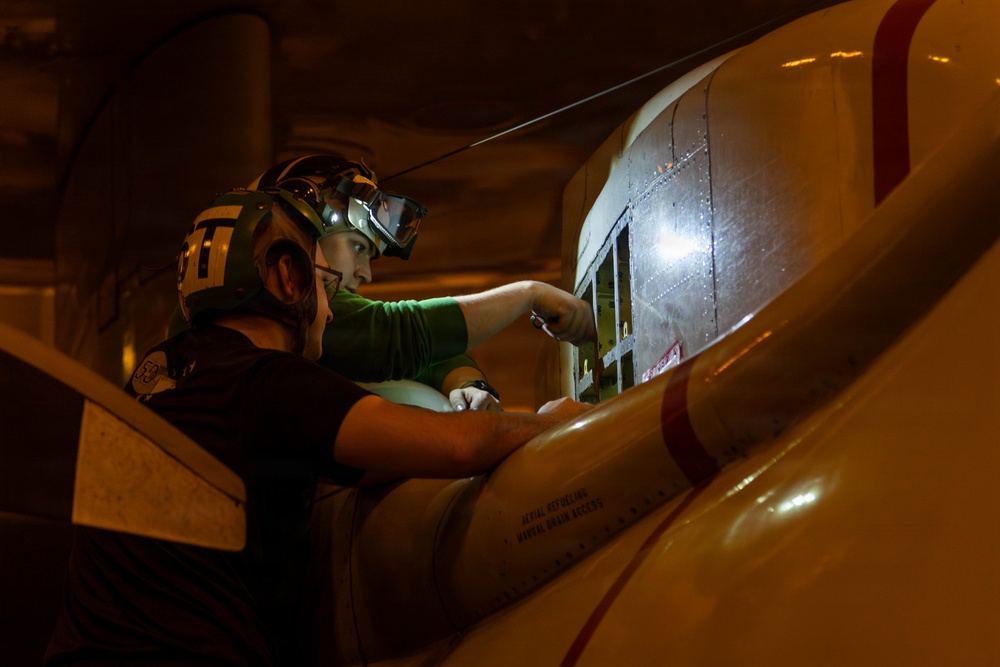 Abraham Lincoln Conducts Routine Aircraft Maintenance