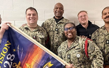 CNATT Unit North Island's top officer visits, mentors Navy recruits