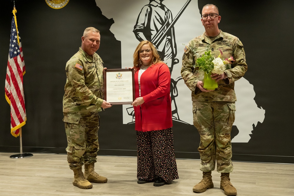 Missouri National Guard Soldier Retires after 21 Years of Military Service