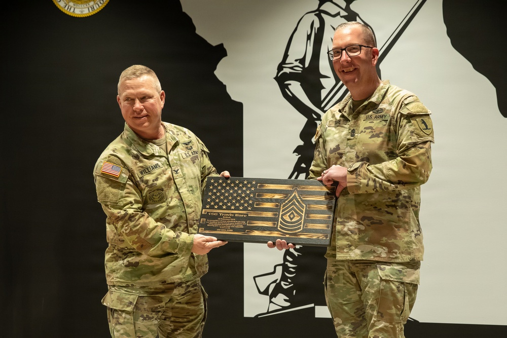 Missouri National Guard Soldier Retires after 21 Years of Military Service