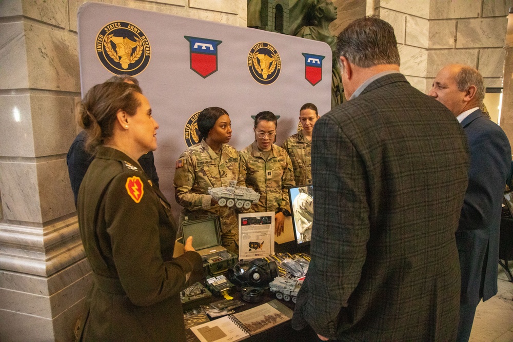 Utah Defense Alliance Hosts “Meet the Military” Breakfast