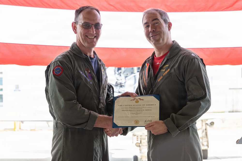 VT-86 Holds Change of Command