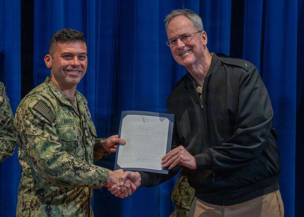 CHINFO visits US Navy Band