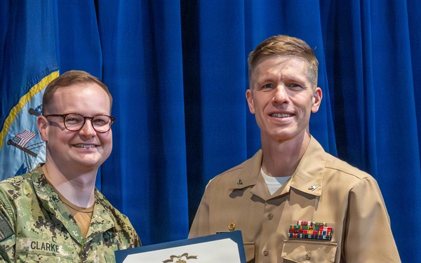 CHINFO visits US Navy Band