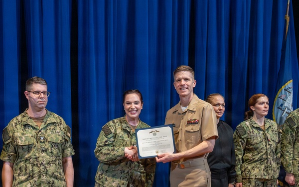 CHINFO visits US Navy Band