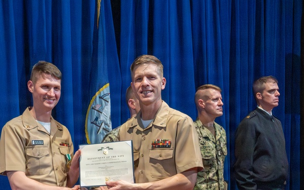 CHINFO visits US Navy Band