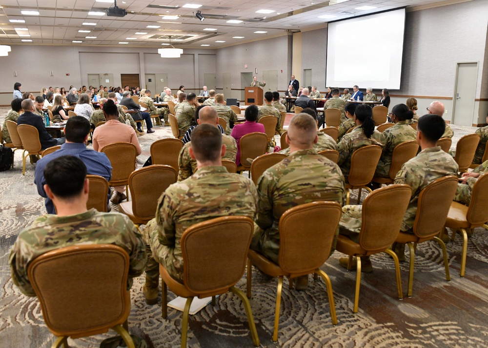 3rd ID Soldiers and spouses gather for garrison led Community Information Exchange