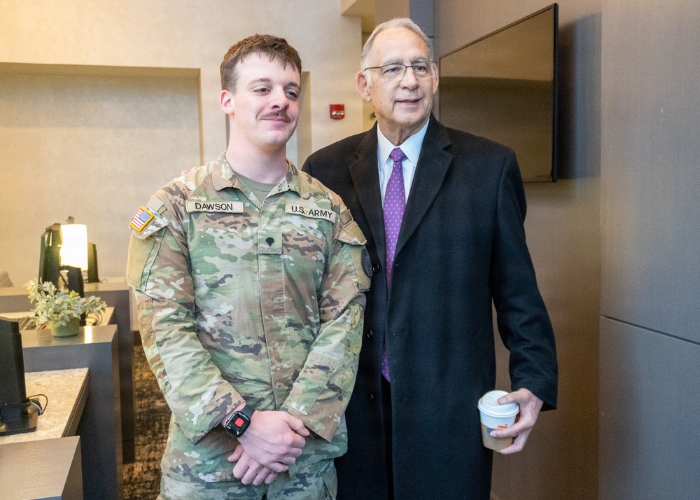 Arkansas Senator John Boozman visits National Guard Members Supporting D.C Safe and Beautiful Mission