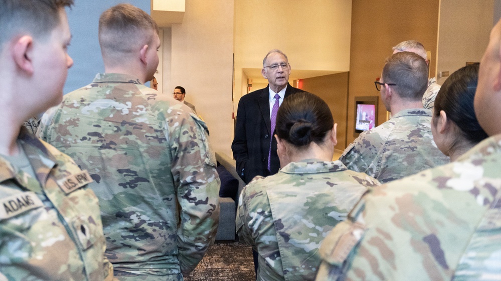 Arkansas Senator John Boozman visits National Guard Members Supporting D.C Safe and Beautiful Mission