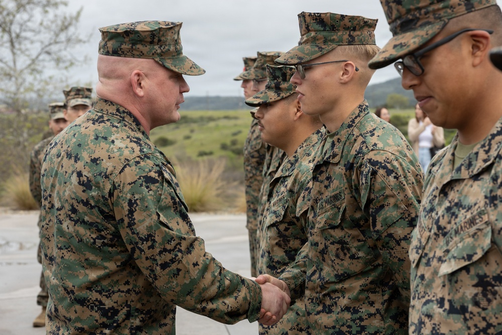I MEF Deputy Commanding General Recognizes Marines for Performance in 250th Amphibious Capabilities Demonstration