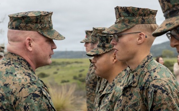 I MEF Deputy Commanding General Recognizes Marines for Performance in 250th Amphibious Capabilities Demonstration
