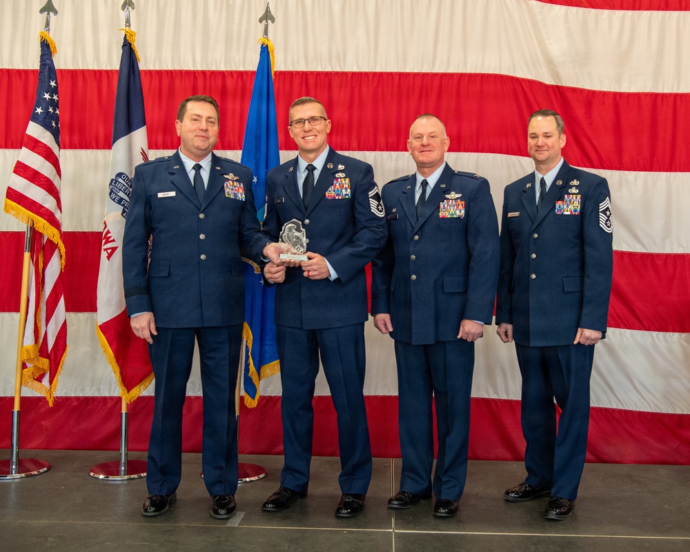 132d Wing hosts 2026 Awards Ceremony &amp; Commander’s Call