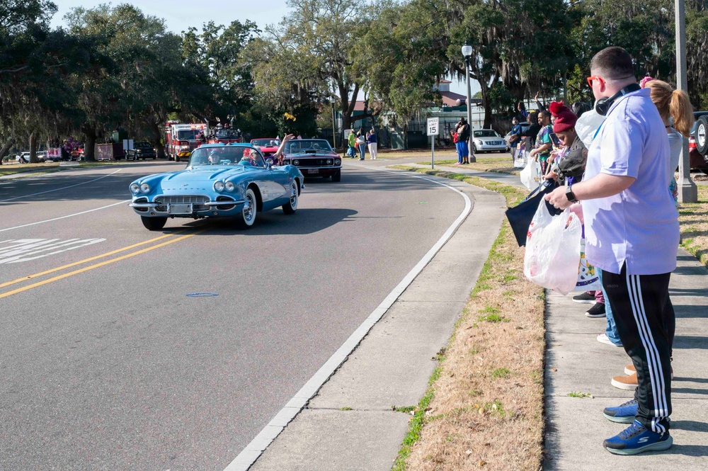 NCBC Gulfport Fire and Emergency Services Participates in VA Parade
