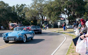 NCBC Gulfport Fire and Emergency Services Participates in VA Parade