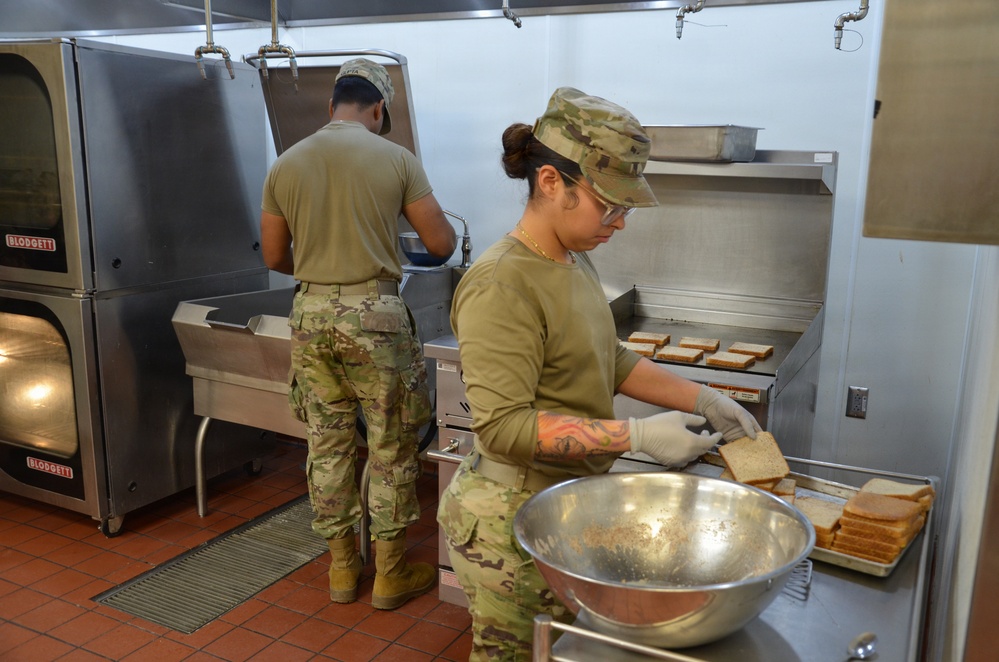 Realistic Training Prepares Nutrition &amp; Diet Therapy Students at METC