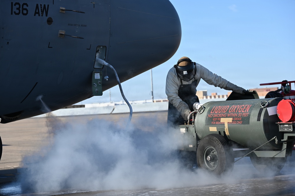 C-130J refilled with liquid oxygen