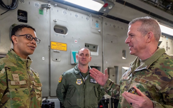 18th AF visits Team McChord