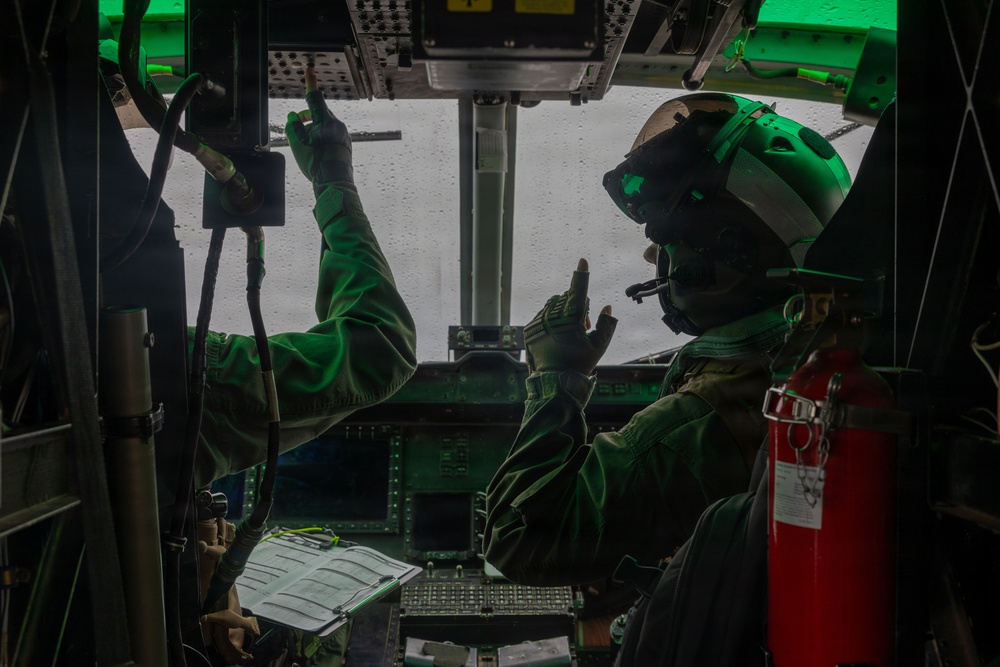 HMLA-169 conducts DA-CAS live fire exercise