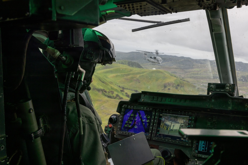 HMLA-169 conducts DA-CAS live fire exercise