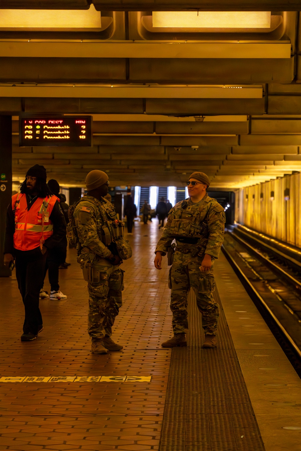 Georgia National Guard Soldiers Reunite Lost Puppy with Owner During D.C. Patrol