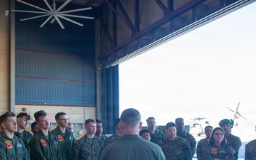 HMH-465 DFT conducts FOD walk