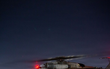 HMH-465 conduct aerial gunnery qualification