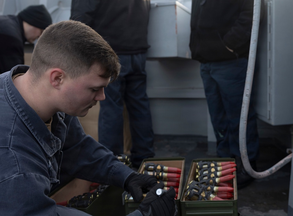 USS KEARSARGE Conducts Combat Systems Ship Qualification Trials