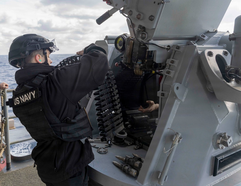 Kearsarge Conducts A Mark 38 Gun Shoot