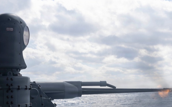 Kearsarge Conducts A Mark 38 Gun Shoot