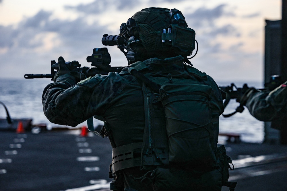 22nd MEU(SOC) | MSPF Conducts a Live-Fire Range Aboard USS Iwo Jima