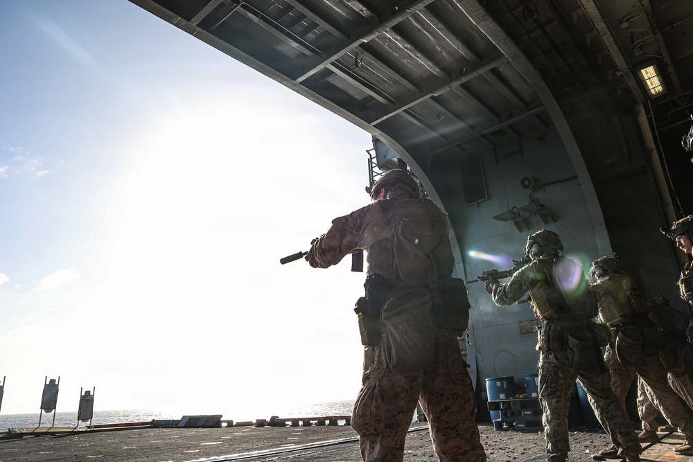 22nd MEU (SOC) | CLB 26 and BLT 3/6 Conduct a Live-Fire Range Aboard USS Iwo Jima