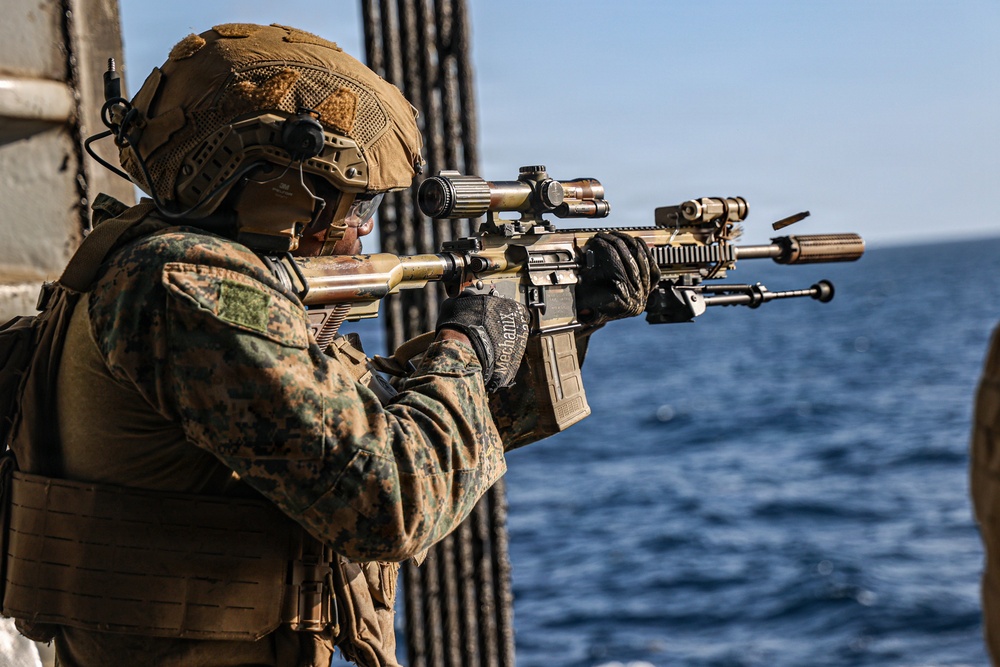 22nd MEU (SOC) | CLB 26 and BLT 3/6 Conduct a Live-Fire Range Aboard USS Iwo Jima