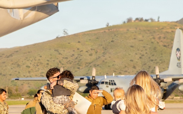 NMCB 4 Seabees Delayed Party Comes Home