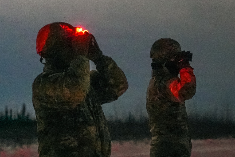 11th Airborne Division Conducts a Lowlight Tactical Airborne Insertion During JPMRC