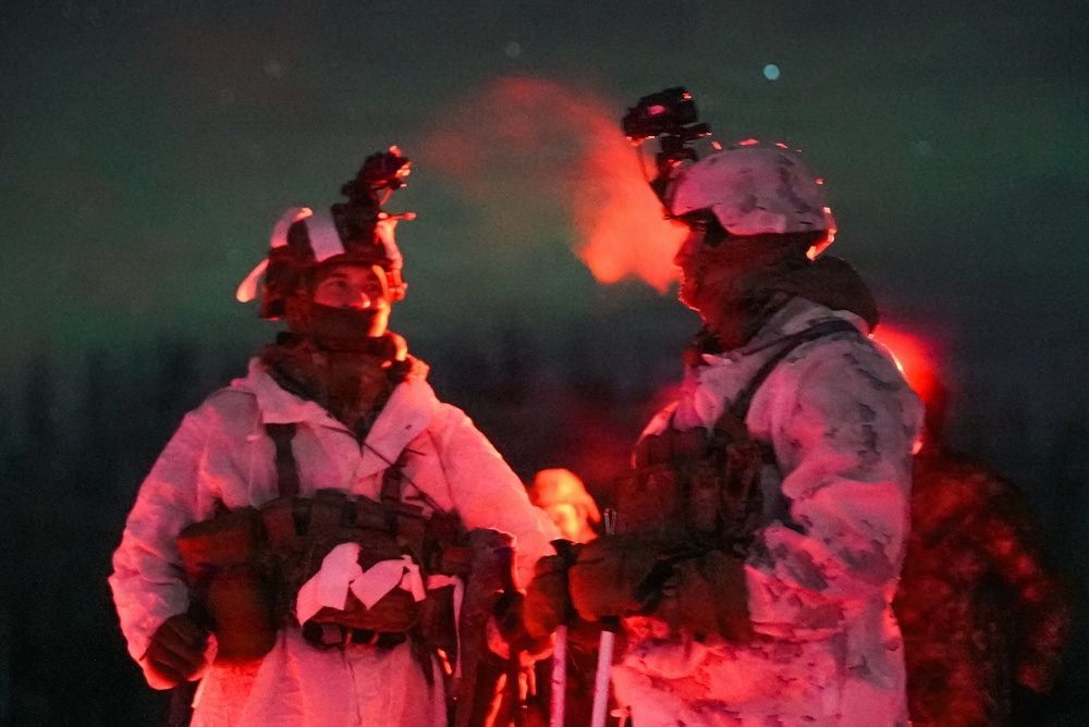 11th Airborne Division Conducts a Lowlight Tactical Airborne Insertion During JPMRC