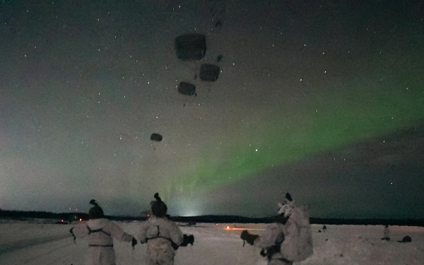 11th Airborne Division Conducts a Lowlight Tactical Airborne Insertion During JPMRC