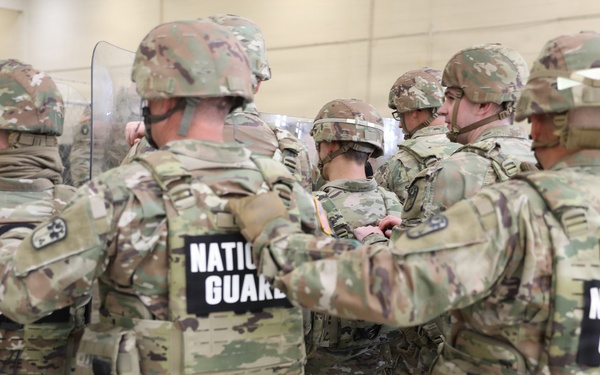South Carolina National Guard Soldiers conduct security operations training at Joint Base Anacostia-Bolling