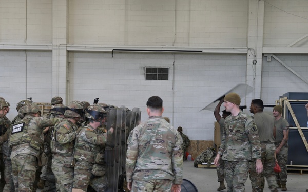 South Carolina National Guard Soldiers conduct security operations training at Joint Base Anacostia-Bolling