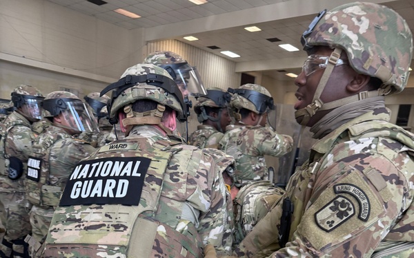 South Carolina National Guard Soldiers conduct security operations training at Joint Base Anacostia-Bolling