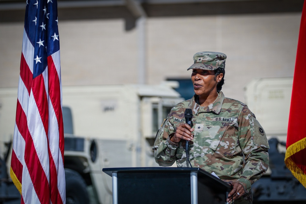 306th QM CO Deployment Ceremony