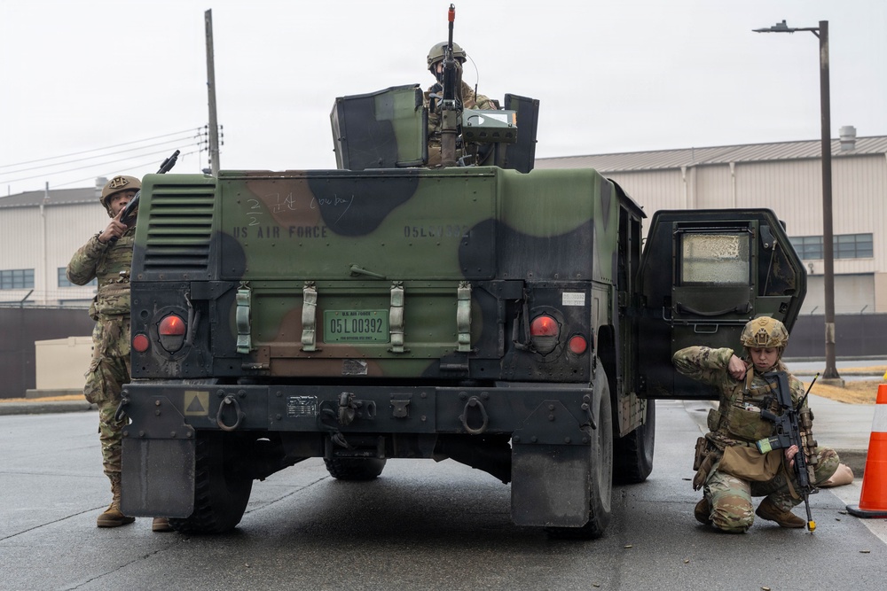 Wolf Pack dominates second day of exercise BEVSENT 26-2