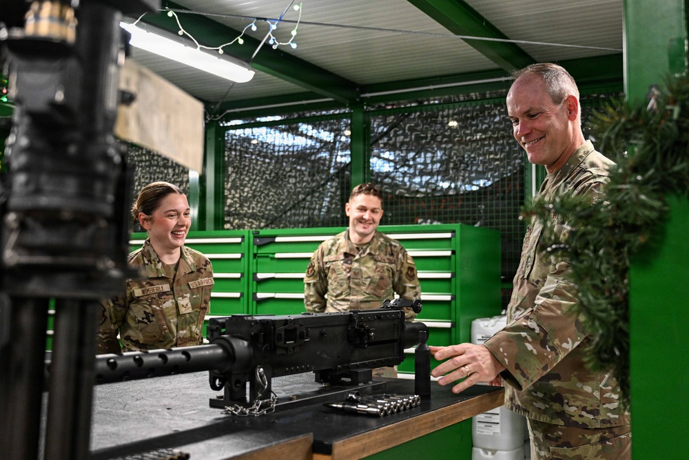 AFPC commander visits Aviano AB