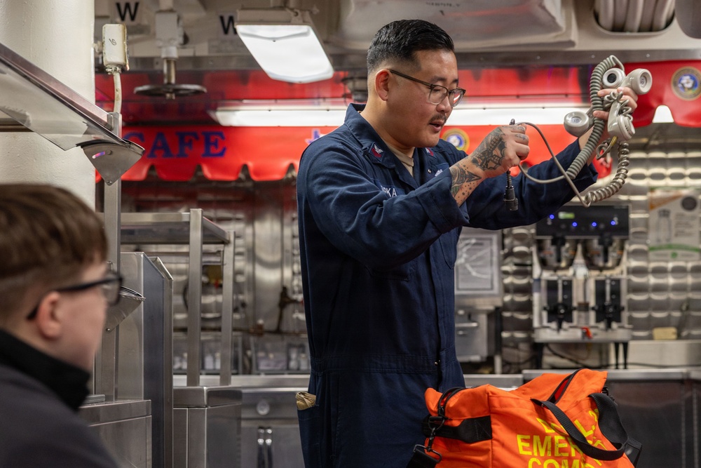Damage Control Training aboard the USS Gonzalez (DDG 66)