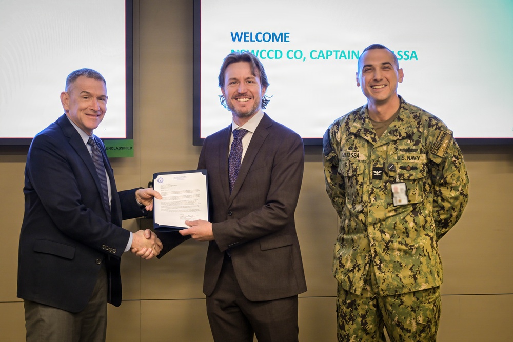 Carderock's Director of Engagement Jonathan Thompson Receives Letter of Appreciation and Command Coin