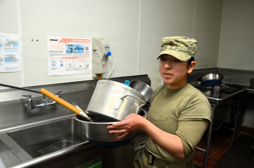 Realistic Training Prepares Nutrition &amp; Diet Therapy Students at METC